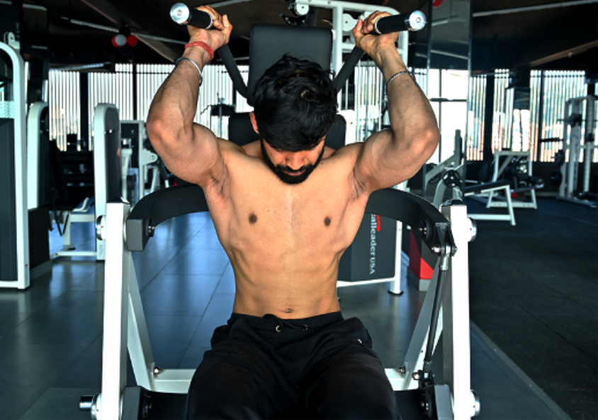 5 Best Ab Workout Machines at the Gym